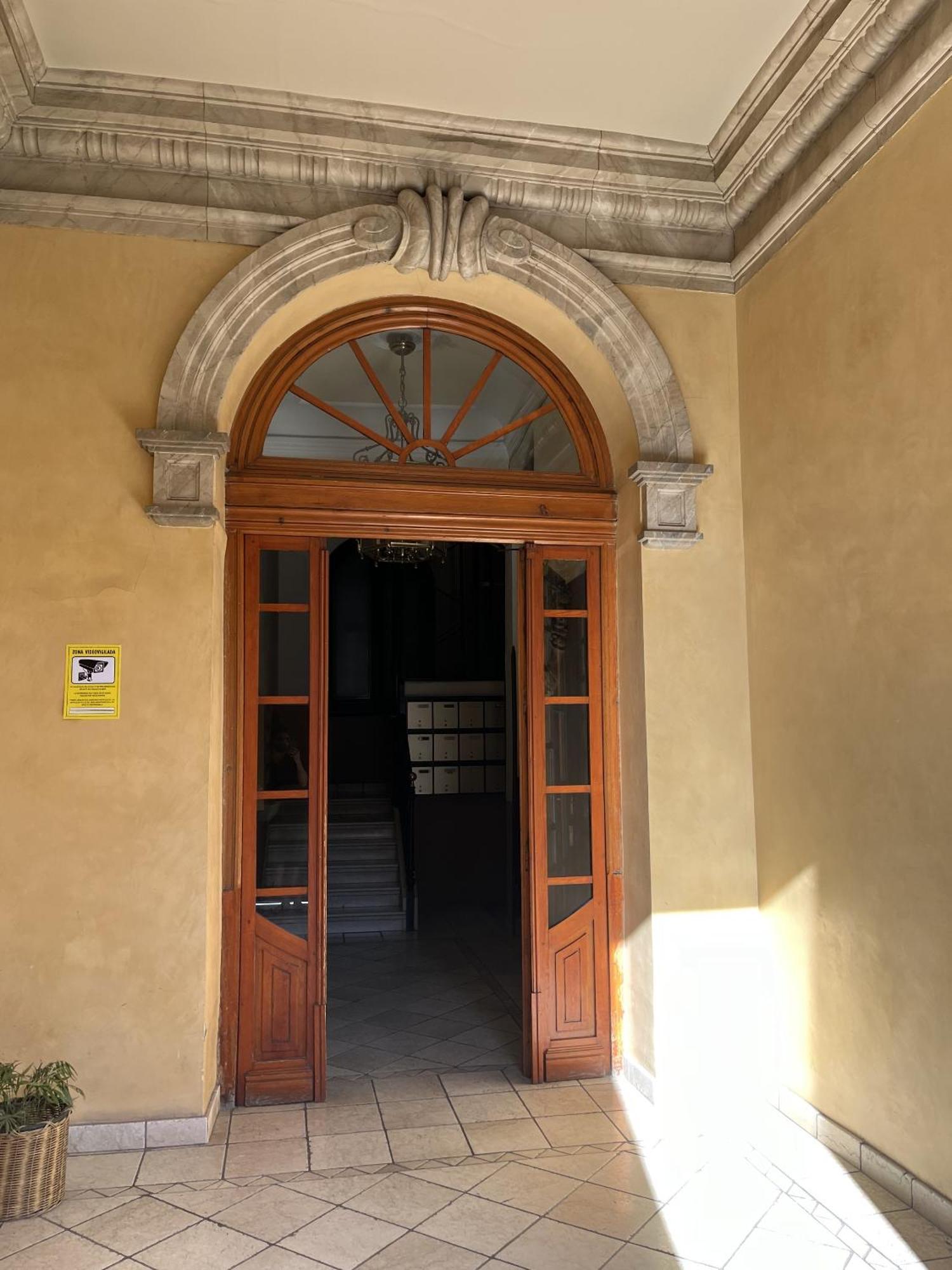 Dplace To Be - Amazing Apartments In Historic Center Μαδρίτη Εξωτερικό φωτογραφία