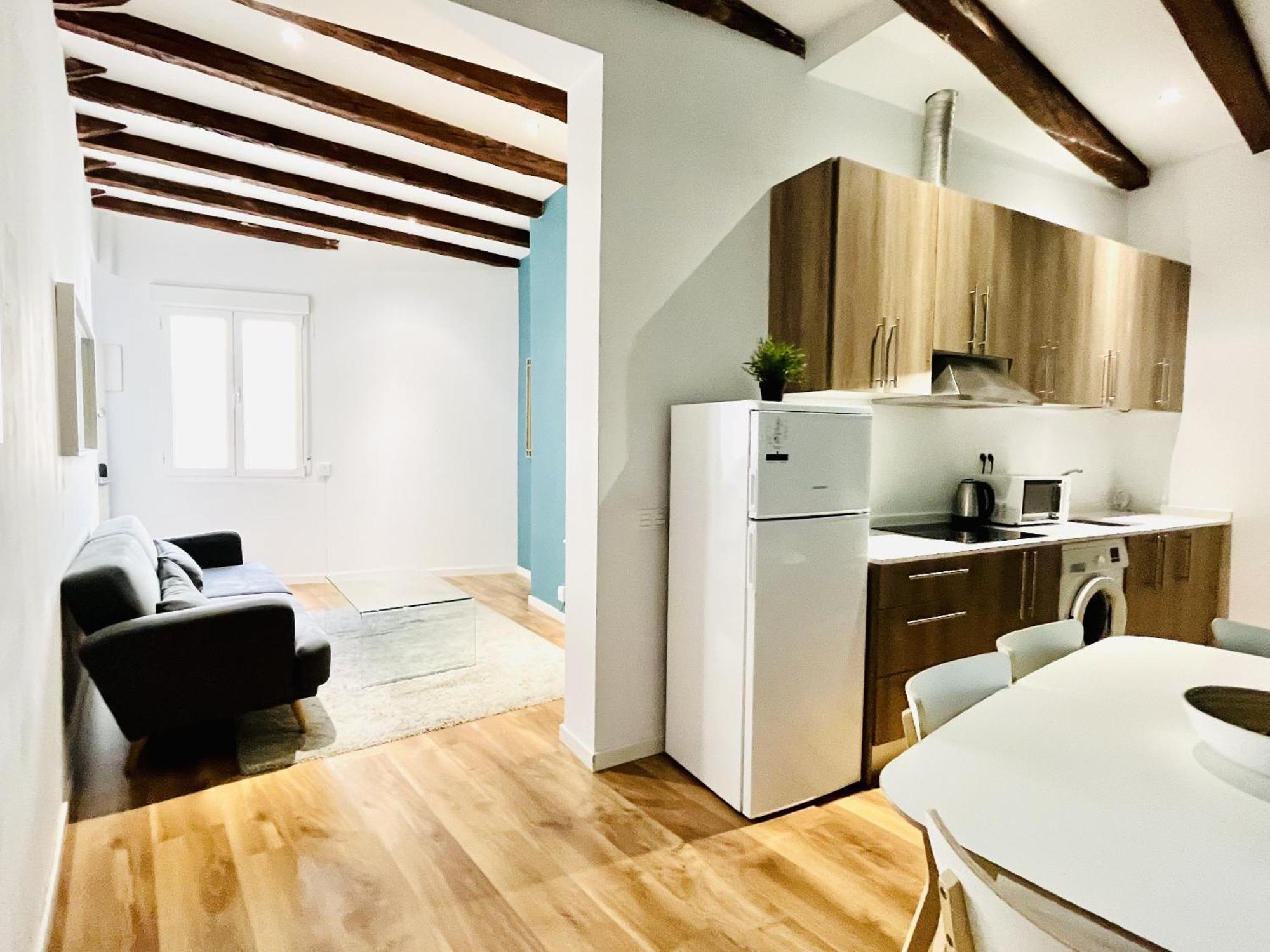 Dplace To Be - Amazing Apartments In Historic Center Μαδρίτη Δωμάτιο φωτογραφία