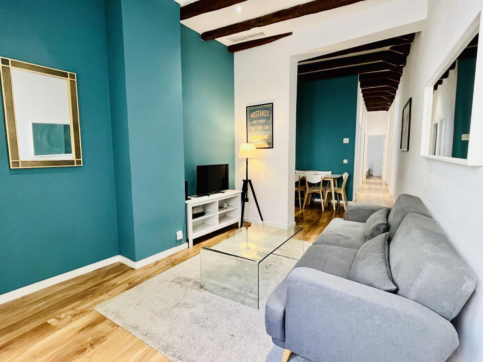 Dplace To Be - Amazing Apartments In Historic Center Μαδρίτη Δωμάτιο φωτογραφία