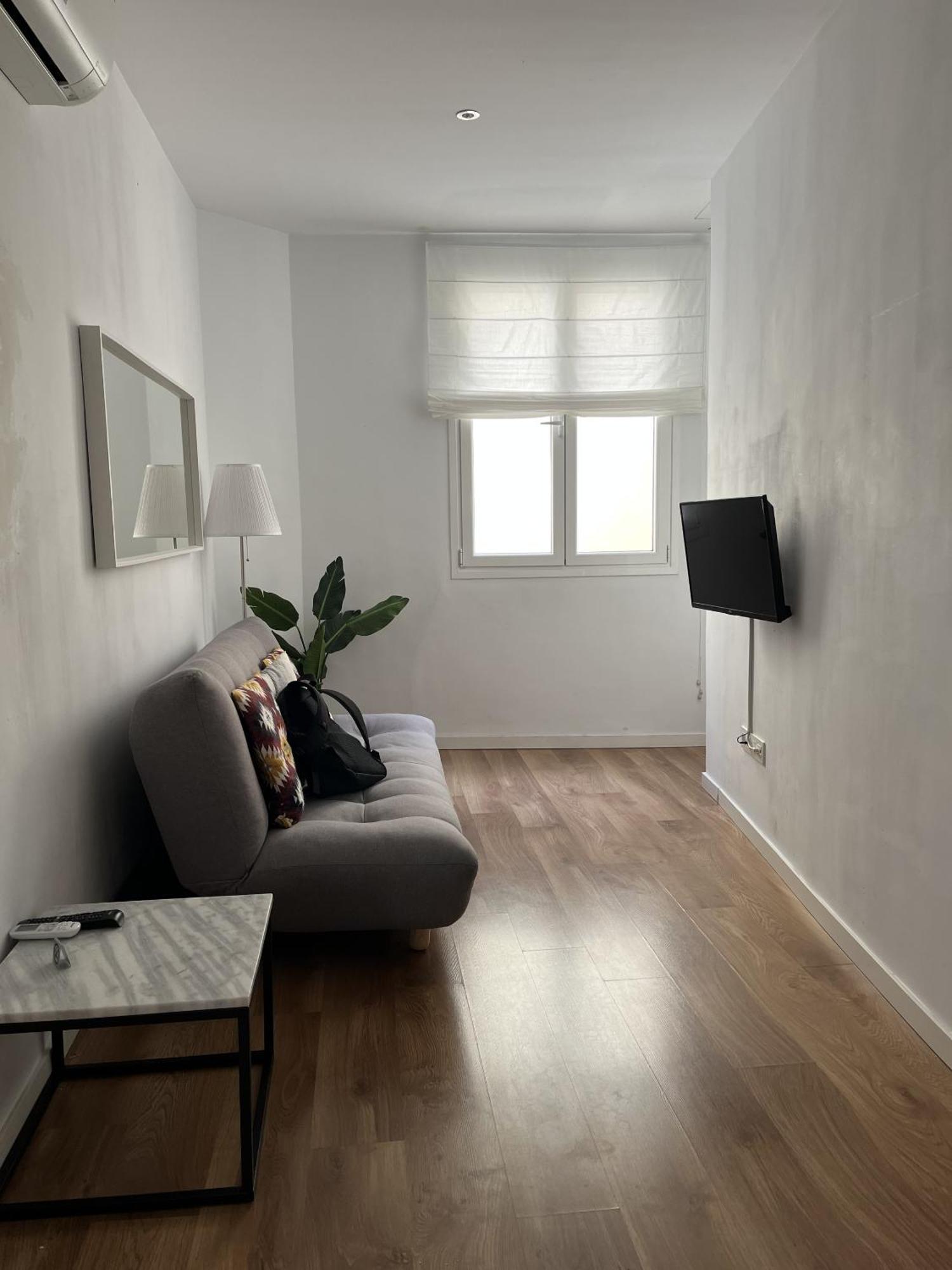 Dplace To Be - Amazing Apartments In Historic Center Μαδρίτη Εξωτερικό φωτογραφία
