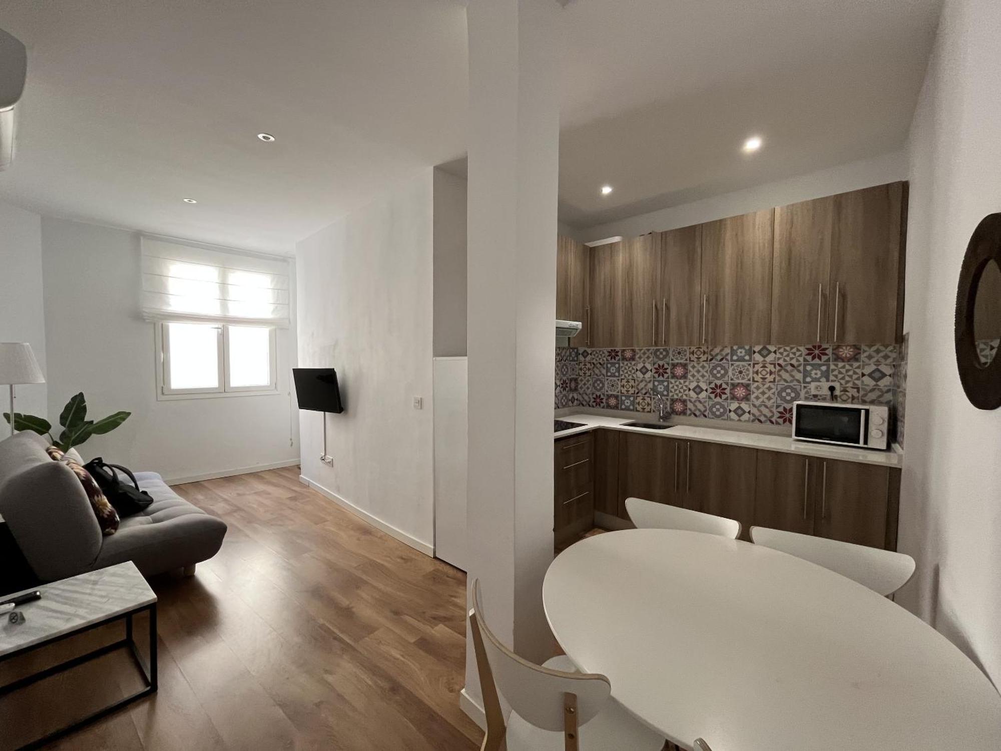Dplace To Be - Amazing Apartments In Historic Center Μαδρίτη Εξωτερικό φωτογραφία