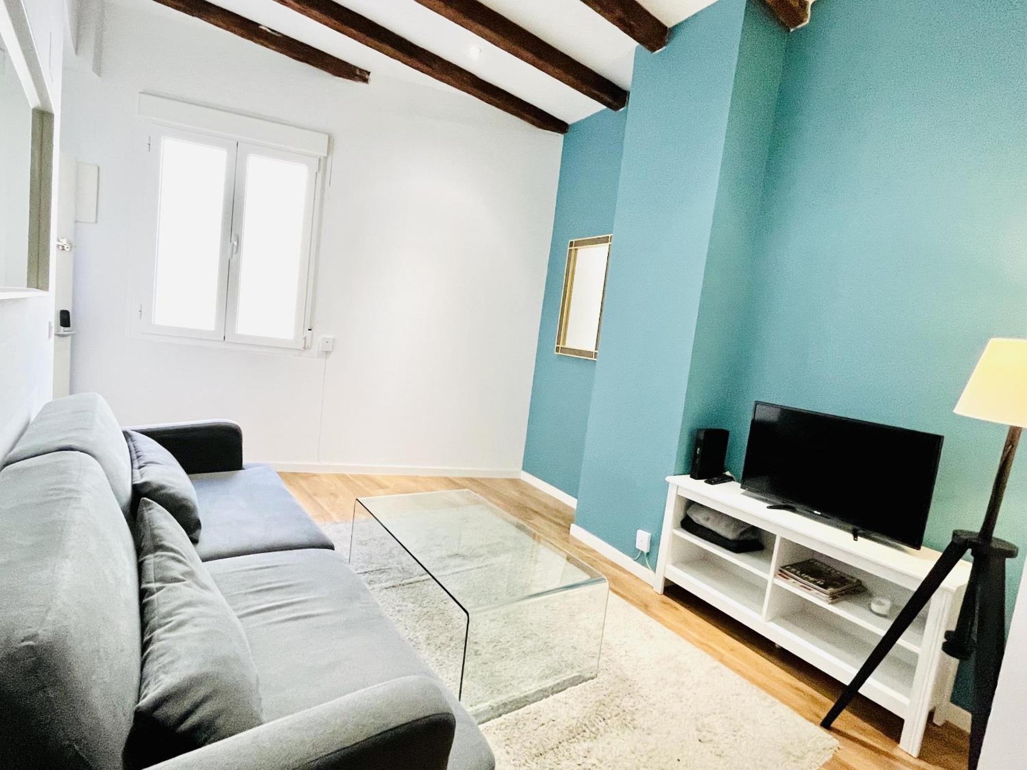 Dplace To Be - Amazing Apartments In Historic Center Μαδρίτη Εξωτερικό φωτογραφία